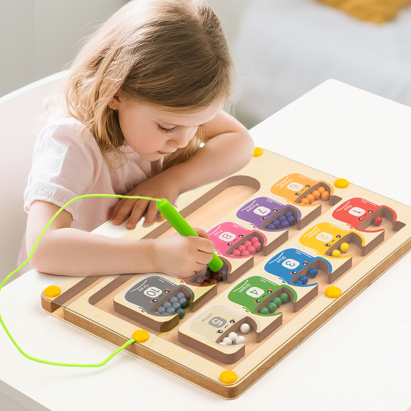 Board Game Qwirkle - Montessori Manyetik Renk Sıralama Oyunları Labirent